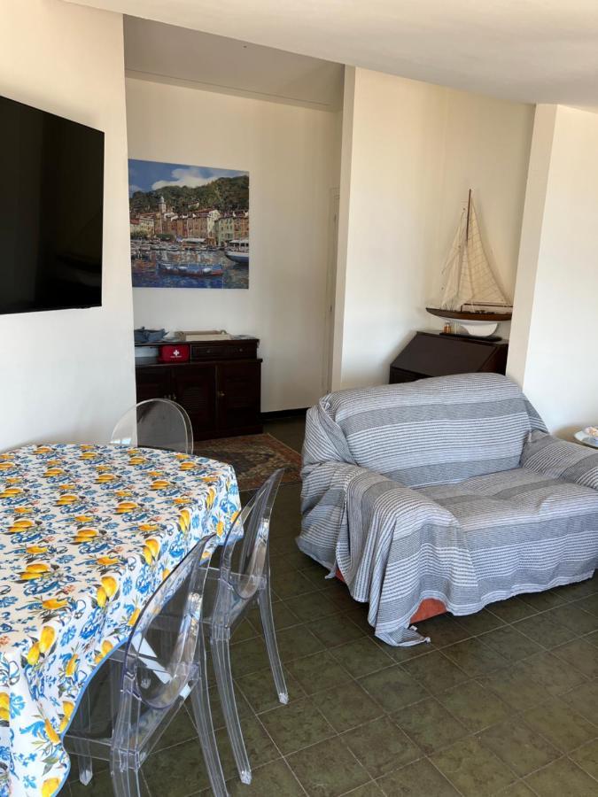 Nautilus Vista Mare Mozzafiato A 180 Gradi- Posto Auto Privato - 2 Camere Matrimoniali Piu 1 Divano Letto Singolo-Sky,Netflix-Wifi 200Mg Rapallo Kültér fotó