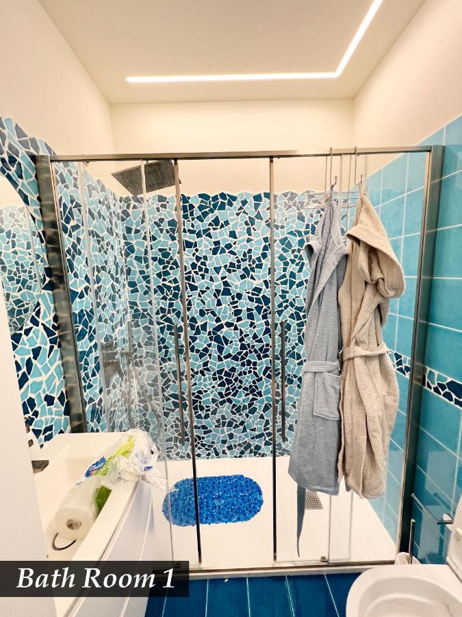 Nautilus Vista Mare Mozzafiato A 180 Gradi- Posto Auto Privato - 2 Camere Matrimoniali Piu 1 Divano Letto Singolo-Sky,Netflix-Wifi 200Mg Rapallo Kültér fotó